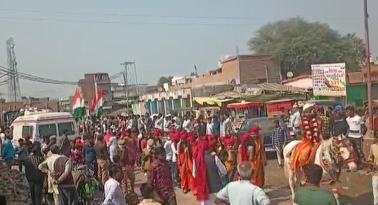 tiranga yatra in mahoba