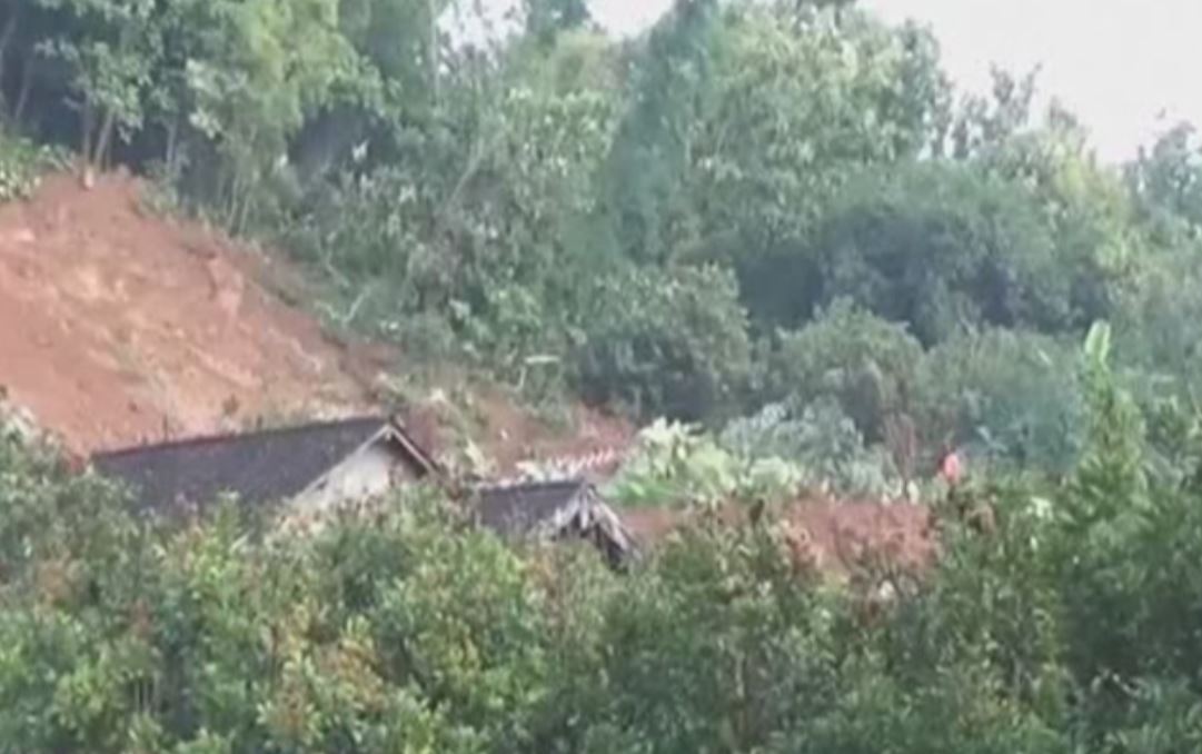 indonesia landslide