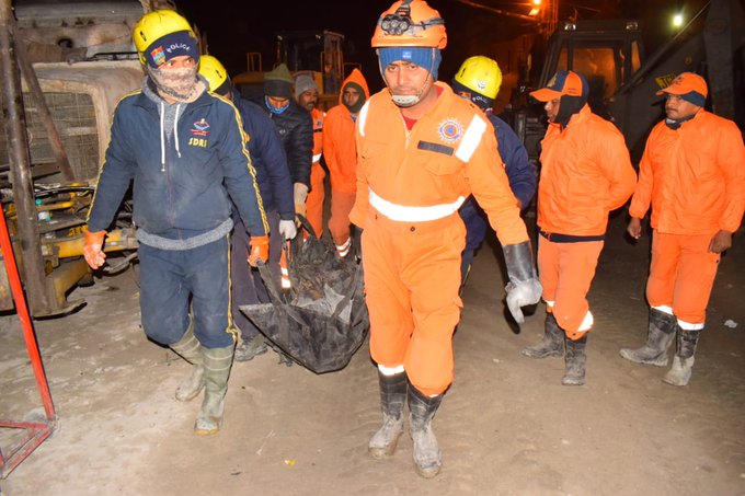 11 bodies recovered