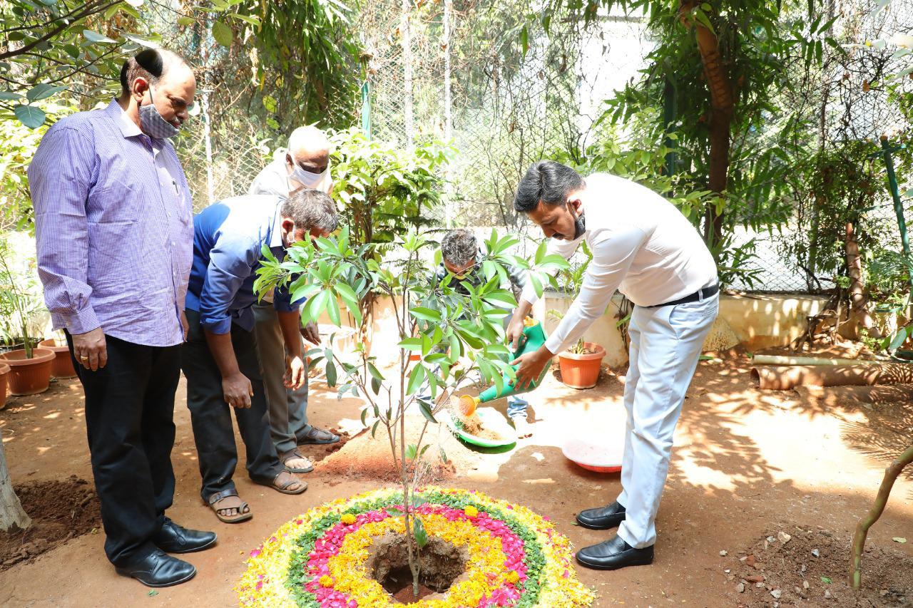 central employees honor the sccl employee balaram