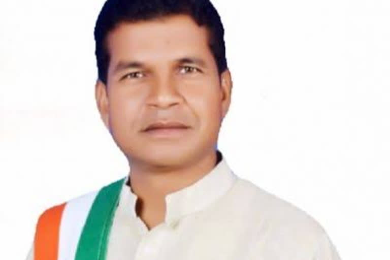 PCC Chief Mohan Markam