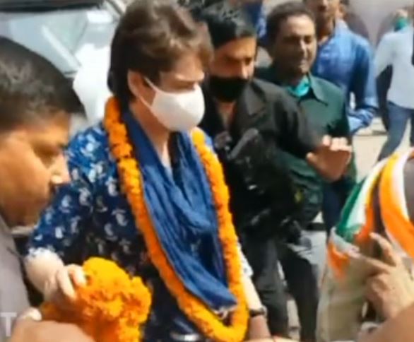 Priyanka Gandhi meets fishermen community