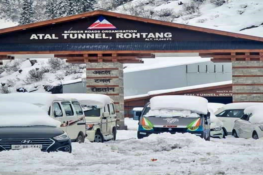 snowfall in rohtang