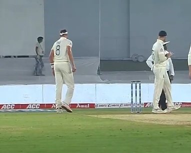 Umpire cautioned Ben Stokes as he applied saliva on the ball.