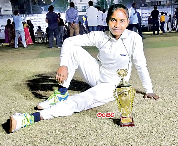 SPORTS STORY ON HYDERABAD WOMEN CRICKETERS