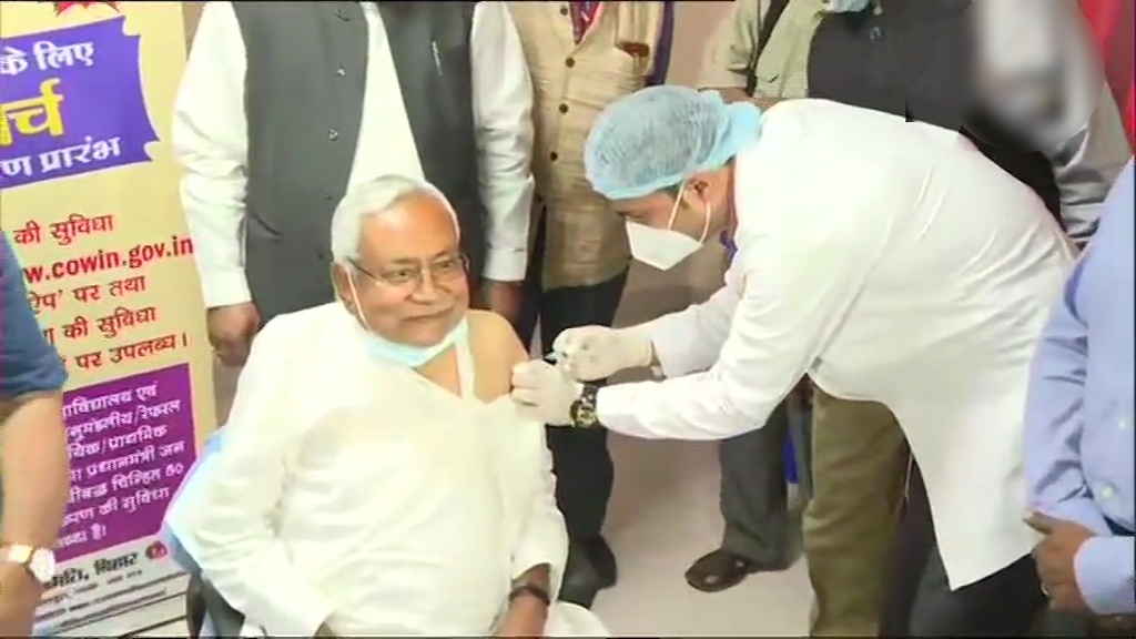 bihar cm nitish kumar receives covid vaccine