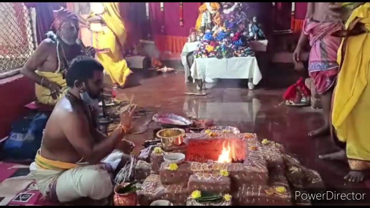 festivals are celebrated at the Kondagattu Anjanna Temple