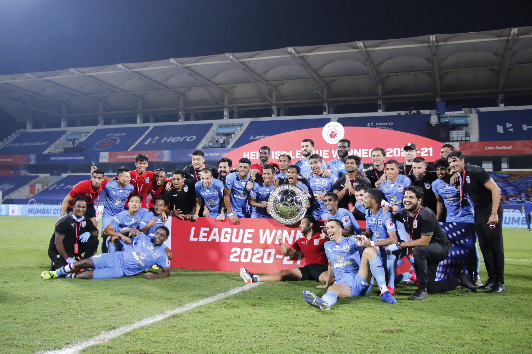 ISL League Winners Shield winning side Mumbai City FC team.