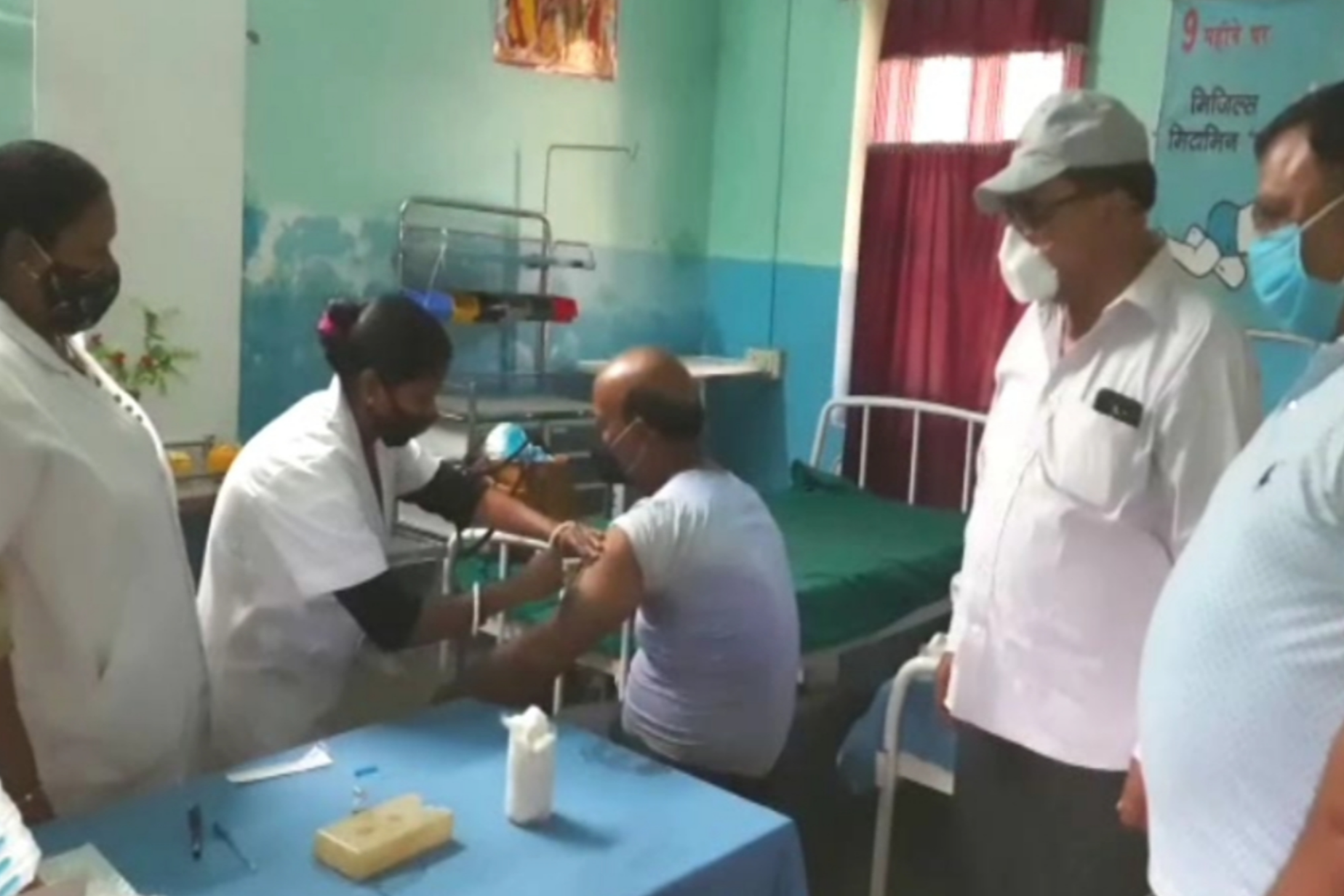 corona vaccination started in Aurangabad