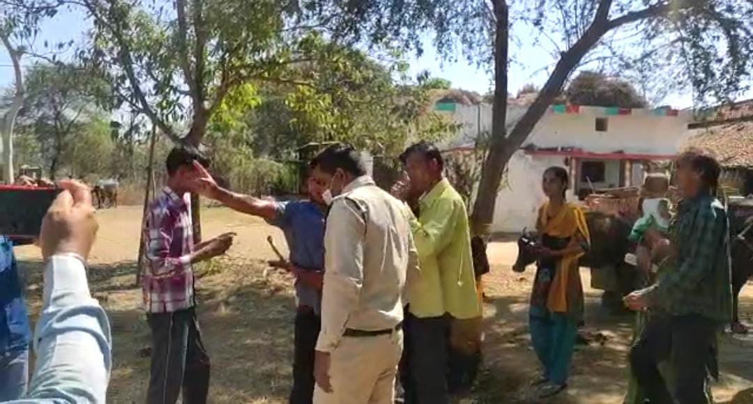 Members of a family attempt suicide against action on encroachment