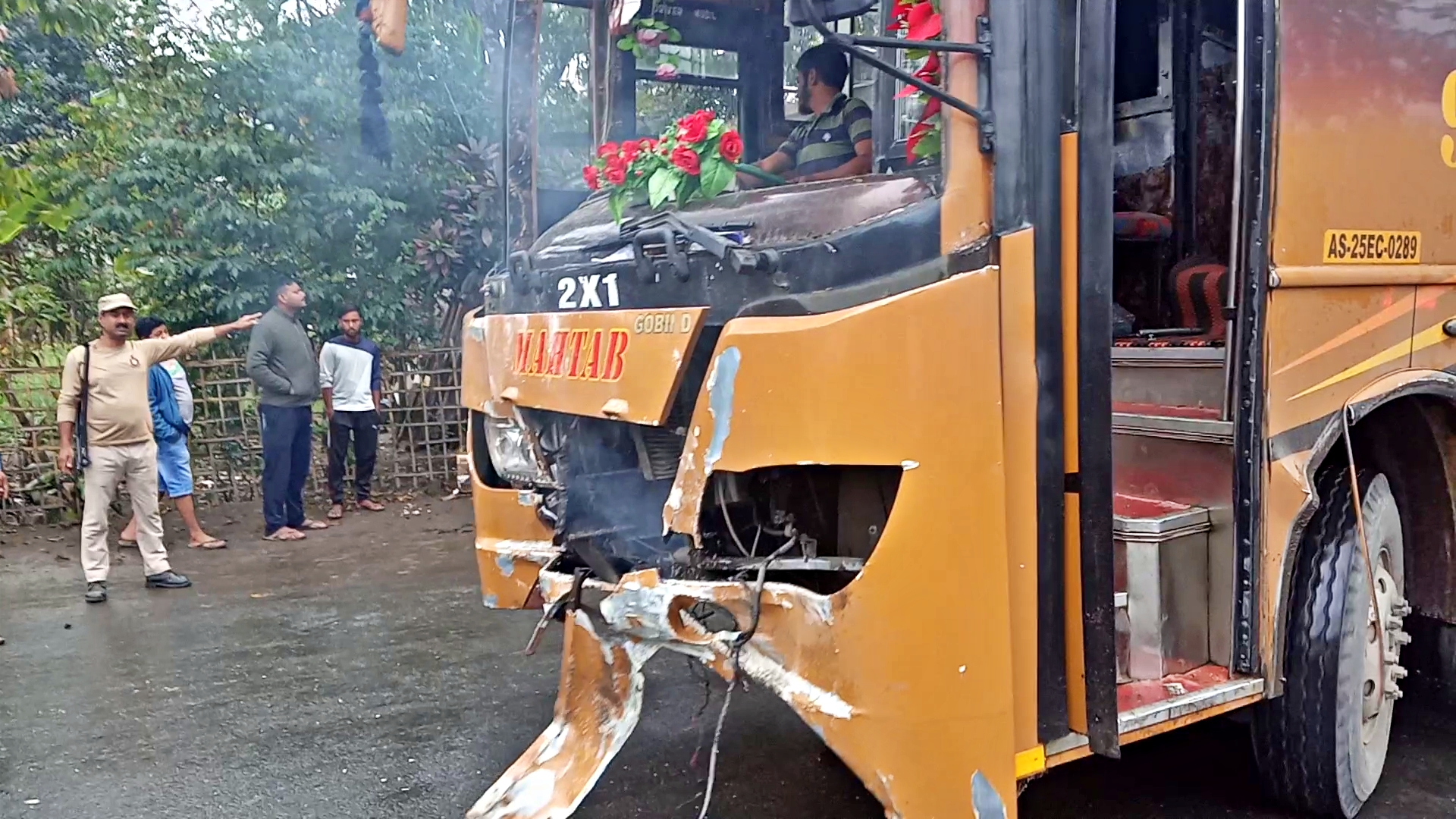 bolero pick up collided with a night super in tinsukia