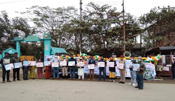 ডিব্ৰুগড় জিলা প্ৰশাসনৰ উদ্যোগত নাহৰকটীয়াত বাটৰ নাট প্ৰদৰ্শন