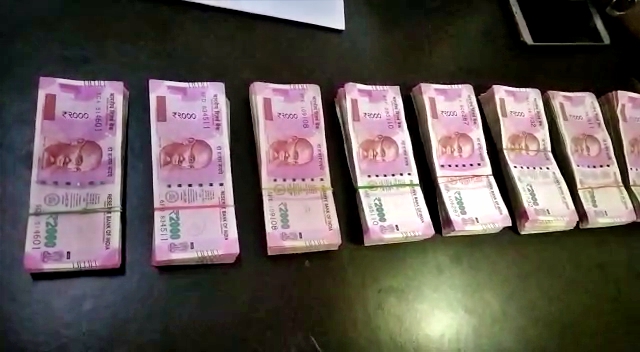 kathiatali police and flying squad seized huge amount of money