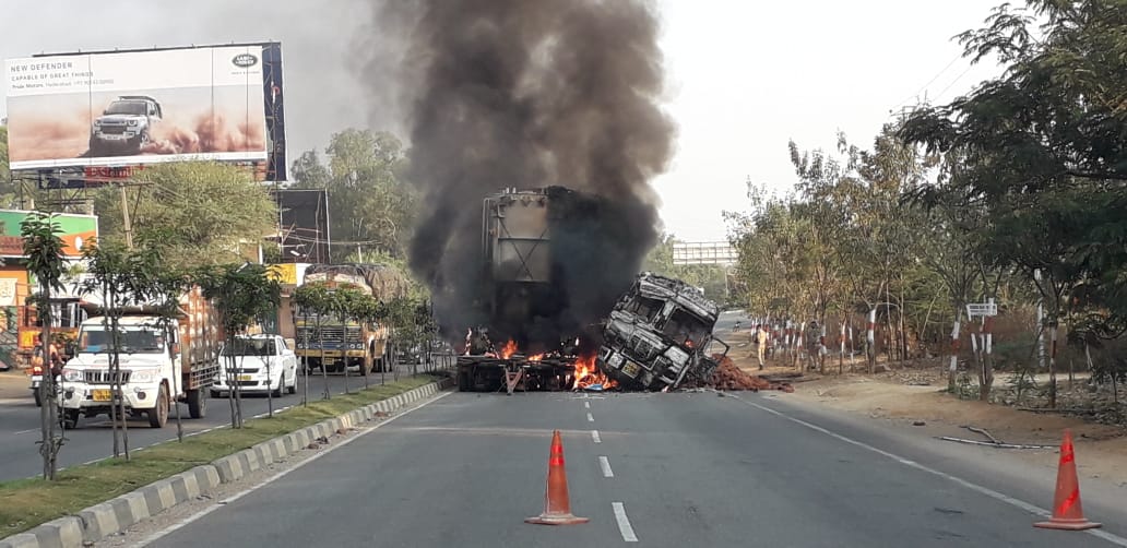 man-burnt-alive-when-container-and-lorry-hits-each-other-in-medchal-district