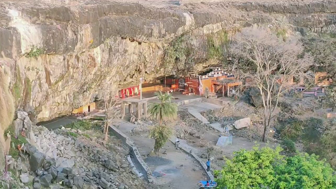 Adivasi Haridwar, Gautameshwar Mahadev Shrine of Pratapgarh, Gautameshwar Mahadev Pratapgarh