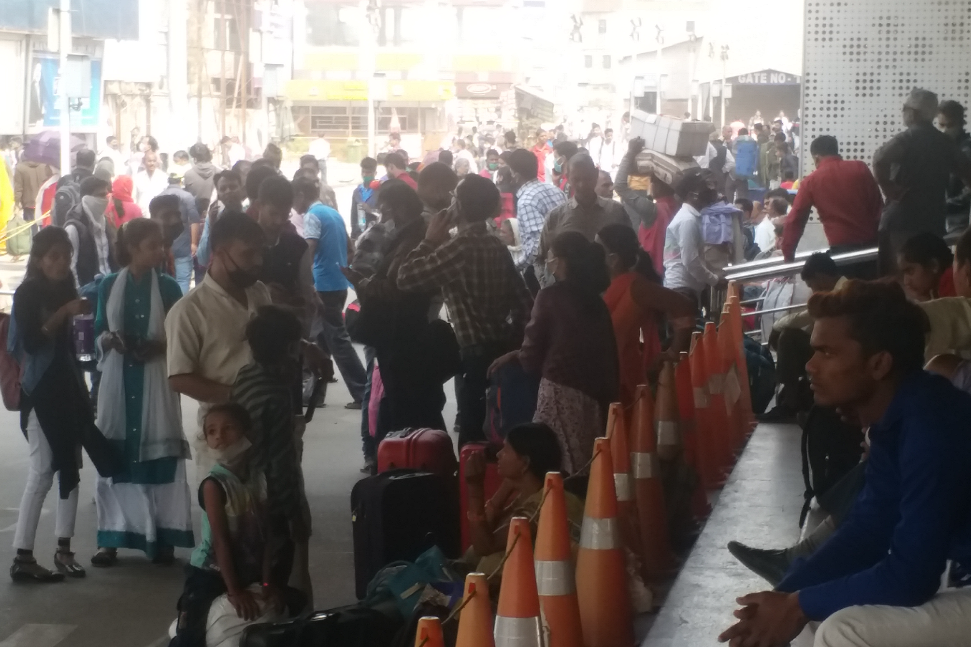 Crowd Patna Junction