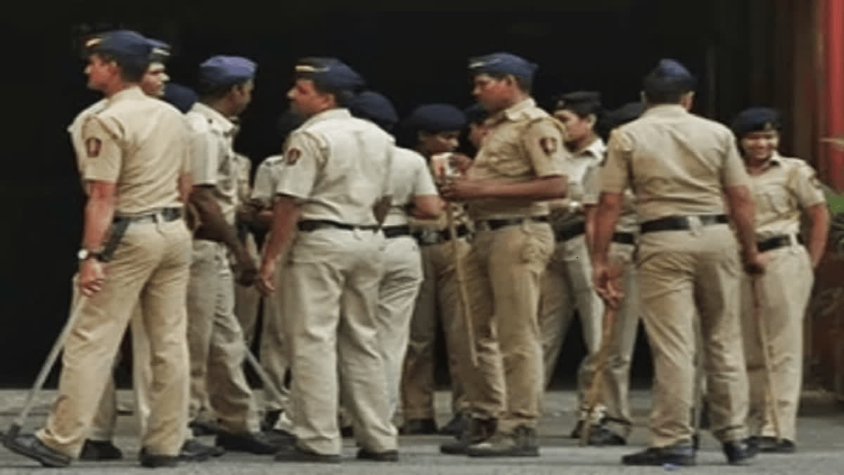 Mumbai cops nab double murder accused after 1200 km, 12-day hunt across states