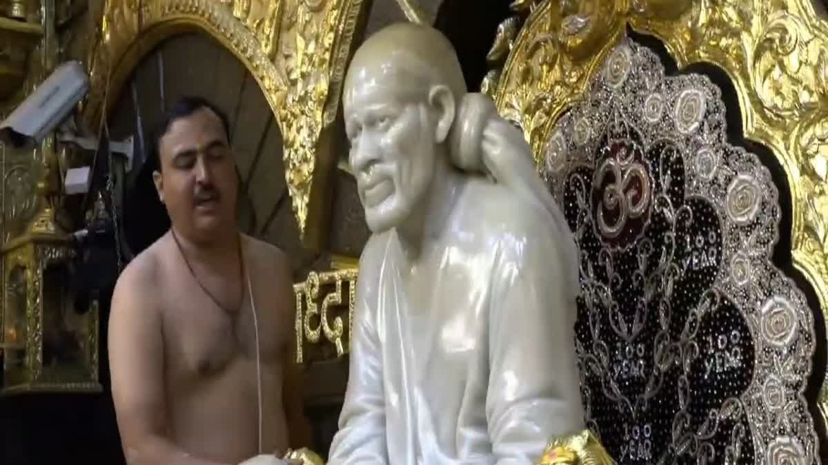 Sai Baba Idol Deteriorating
