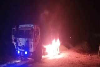 Lorry Driver Dead Fire Due to Electric Wires at Velvadam