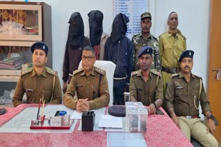 Police arrested three criminals with weapons in Gumla