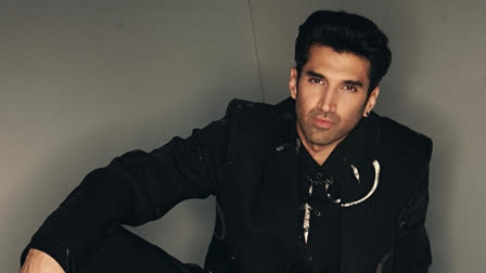 Aditya Roy Kapoor to start shoot for Metro...In Dino soon? Deets inside