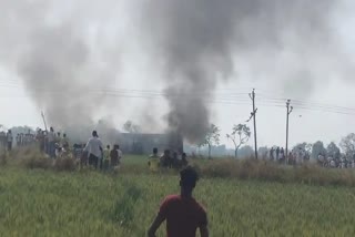 Moving bus caught fire at Ghazipur  Ghazipur bus fire  Bus caught fire at UP  Bus catches fire in UP