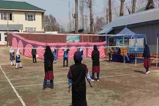 پلوامہ میں طالبات کے لیے والی بال ٹورنامنٹ منعقد
