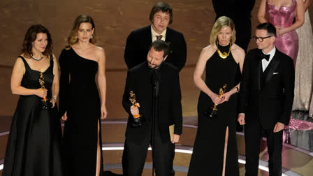 A harrowing first-person account of the early days of Russia's invasion of Ukraine, “20 Days in Mariupol” won the best documentary Oscar.