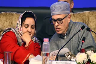 Jammu and Kashmir minister Sakeena Itoo (L) with CM Omar Abdullah