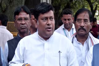 Delegation of Bengal BJP meet ECI