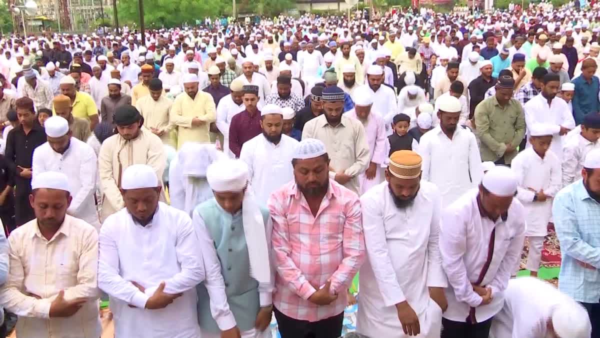 Political Leaders in Ramzan Celebration