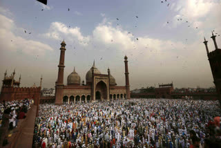 ملک بھر میں عیدالفطر مذہبی عقیدت و احترام کے ساتھ منائی جا رہی ہے