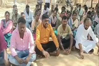 YSRCP_Vice_Sarpanch_Abuse_Panchayathi_workers