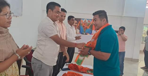 Hundreds of men and women join BJP in Dima Hasao