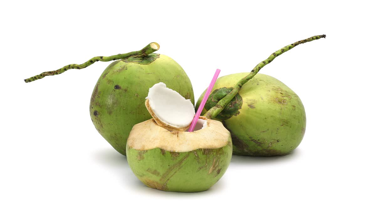 How to Identify Water Rich Coconut