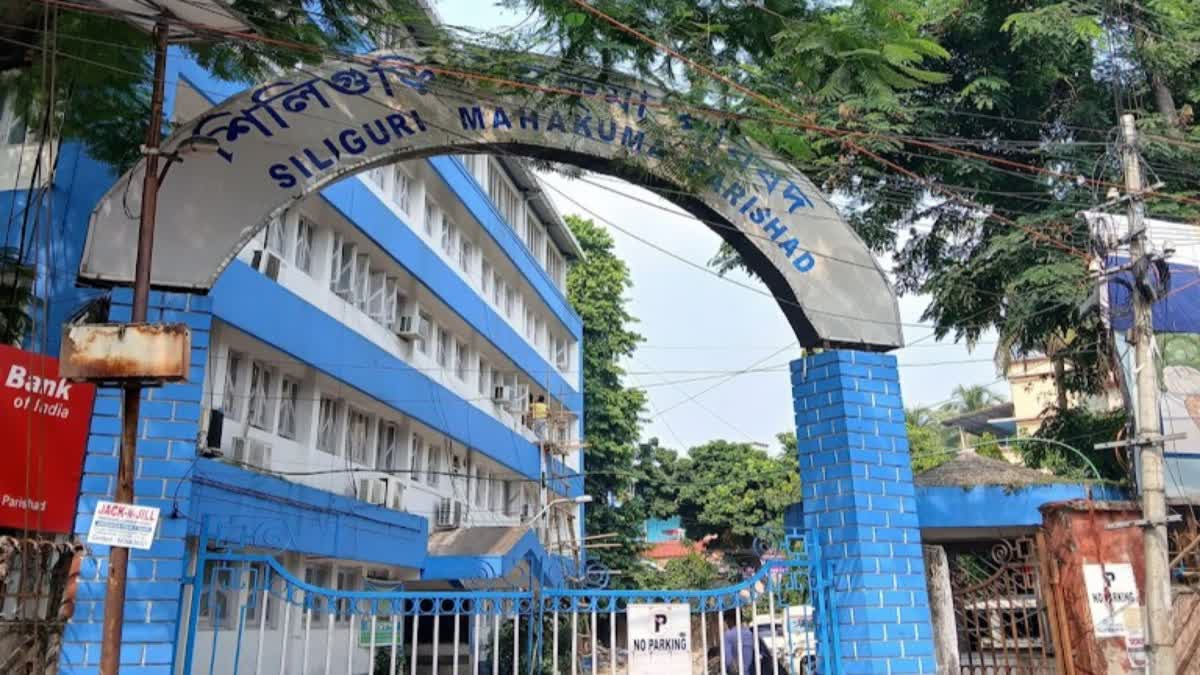 PLASTIC ROAD IN SILIGURI