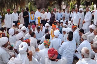 Minister Patel conducting a hearing at Jodhpur Circuit House