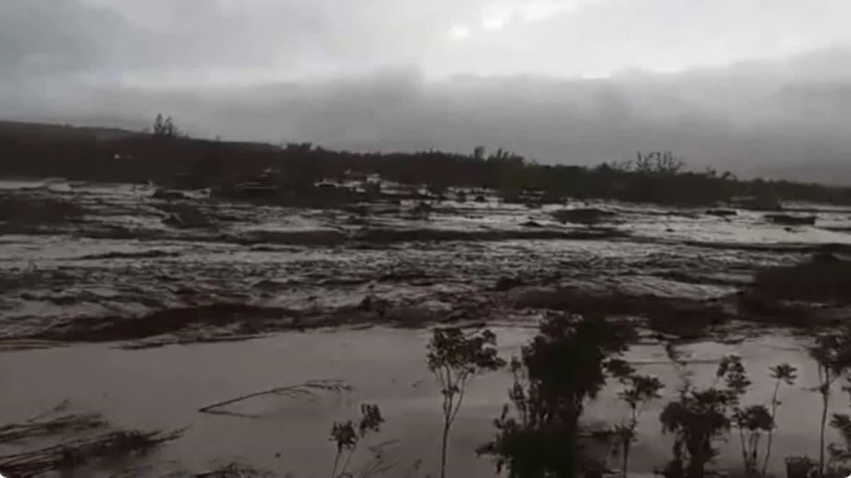 AFGHAN FLOODS