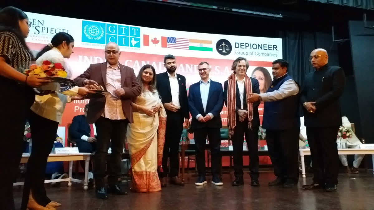 بھارت، کینیڈا اور امریکہ کے مابین کاروبار میں ترقی کے لیے انڈیا اسلامک کلچرل سینٹر میں کانفرنس منعقد