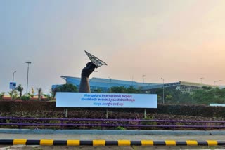 passenger in police custody  Dakshina Kannada