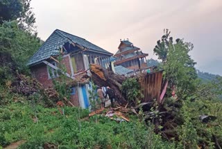 Rain and Storm in Mandi