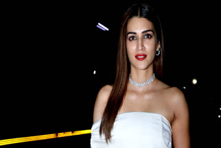 Kriti Sanon on Gender Pay Gap in Bollywood: 'Male actors are paid 10 times more despite...'
