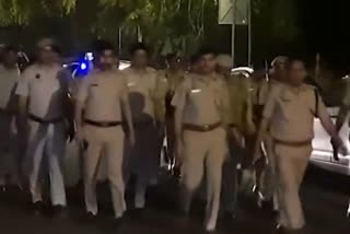 दिल्ली पुलिस का मंडी हाउस में पैदल मार्च