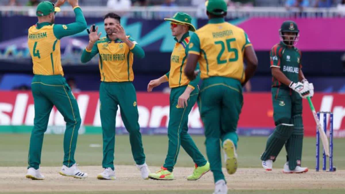 جنوبی افریقہ نے سنسنی خیز مقابلے میں بنگلہ دیش کو 4 رنز سے شکست دے دی