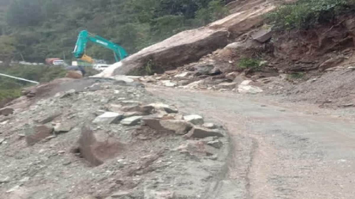 Torrential Rain, Landslides Paralyse Sikkim, National Highway 10 Closed