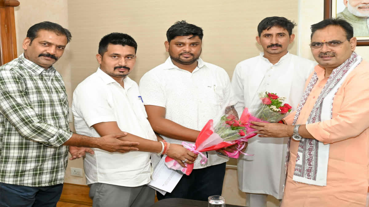 BAP MP rajkumar Roat met CM