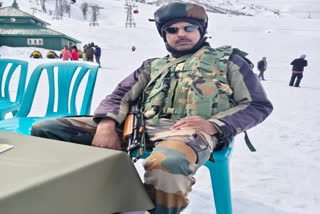 The mortal remains of soldier Bhanwarlal Saran, who was martyred in an operation at Gulmarg in Jammu and Kashmir, reached his native Lunas village in Sardarshahr block of Churu district on Wednesday