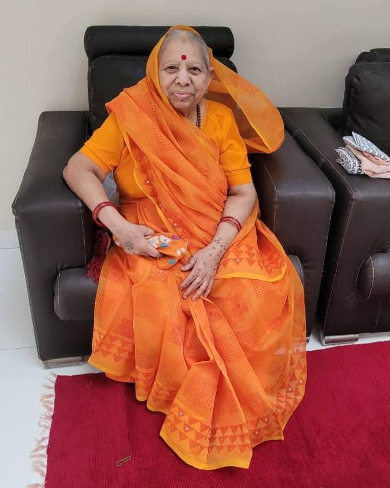 તલગાજરડાની કૈલાશવાડીમાં અપાઈ સમાધિ