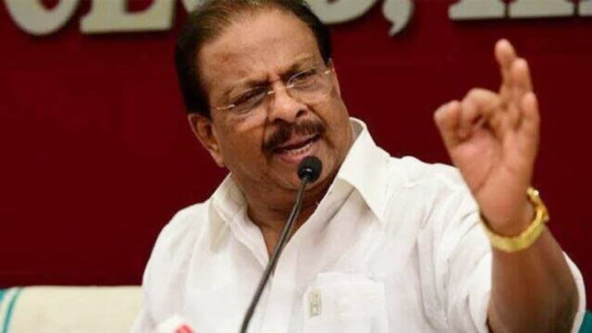 K Sudhakaran against Ministers  K Sudhakaran against Ministers and Chief Minister  Ministers and Chief Minister  Muthalappozhi incident  Muthalappozhi Protest  Cheap Show  മന്ത്രിമാരുടേത് നിലവാരം കുറഞ്ഞ ഷോ  കലാപാഹ്വാനത്തിന് കേസെടുത്ത മുഖ്യമന്ത്രി  മുഖ്യമന്ത്രി നാടിന് അപമാനം  സുധാകരന്‍  കെപിസിസി പ്രസിഡന്‍റ്  മത്സ്യത്തൊഴിലാളികള്‍  പിണറായി വിജയന്‍  മന്ത്രി  മുതലപ്പൊഴി  യുജീന്‍ പെരേര