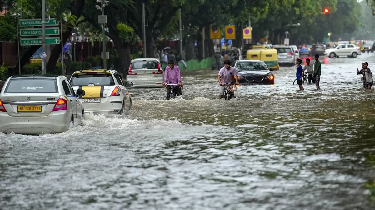 ઉત્તર ભારતમાં ભારે વરસાદને કારણે 37 લોકોના મોત